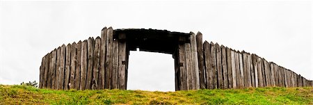 simsearch:400-04909150,k - Panorama of wooden stockade with the entrance Stock Photo - Budget Royalty-Free & Subscription, Code: 400-04807299