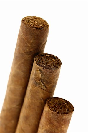 simsearch:400-05207678,k - Luxury cigars isolated on white background Stock Photo - Budget Royalty-Free & Subscription, Code: 400-04814929