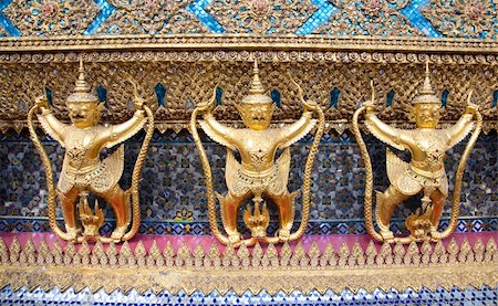 Garuda, King of the birds. Emerald Buddha Temple. Grand Palace, Bangkok, Thailand Stock Photo - Budget Royalty-Free & Subscription, Code: 400-04811256
