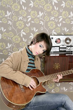 retro woman musician guitar player vintage wallpaper Stock Photo - Budget Royalty-Free & Subscription, Code: 400-04825382