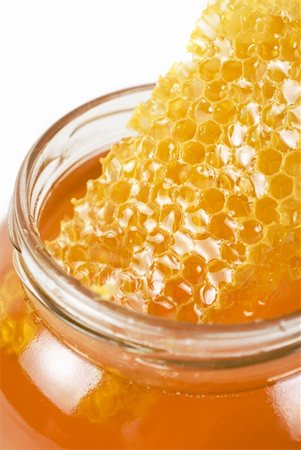 simsearch:400-05135233,k - jar of organic honey on white background Foto de stock - Super Valor sin royalties y Suscripción, Código: 400-04829483
