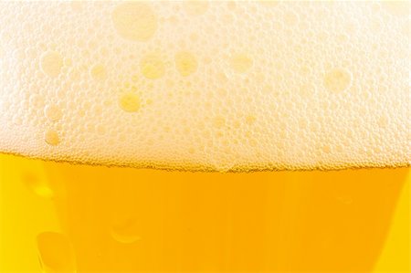 simsearch:400-04083275,k - Light beer fresh in a glass of beer close up Stock Photo - Budget Royalty-Free & Subscription, Code: 400-04820543