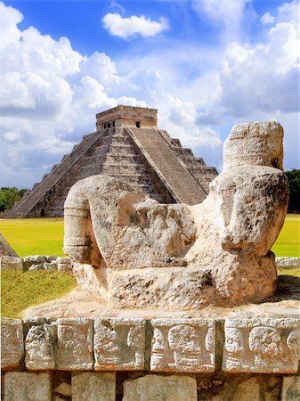 simsearch:700-00183783,k - Ancient Chac Mool Chichen Itza human stone figure Mexico Yucatan Stock Photo - Budget Royalty-Free & Subscription, Code: 400-04837577
