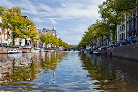 Amsterdam canals , sunny day in September Photographie de stock - Aubaine LD & Abonnement, Code: 400-04844401