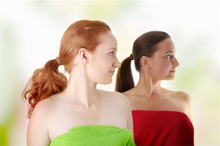 simsearch:400-05322963,k - Spa - portrait of two woman - redhead and brunette - looking right Stock Photo - Budget Royalty-Free & Subscription, Code: 400-04845233