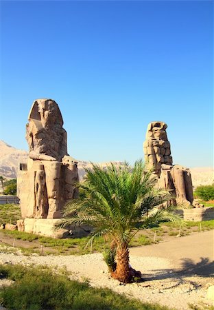simsearch:400-04201054,k - colossi of memnon gigantic statues in Luxor Egypt Stock Photo - Budget Royalty-Free & Subscription, Code: 400-04845656