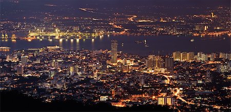 simsearch:400-05706130,k - Panoramic cityscape in night with river and tower in Penang, Malaysia, Asia. Stock Photo - Budget Royalty-Free & Subscription, Code: 400-04843974