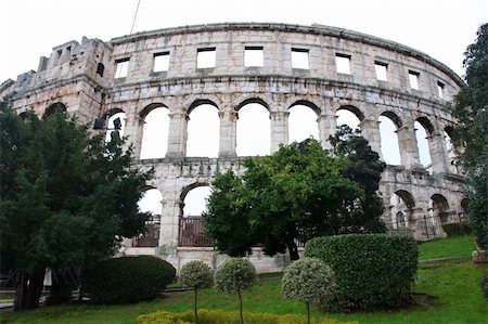 simsearch:400-05314184,k - details of roman amphitheater (Colosseum) in Pula Stock Photo - Budget Royalty-Free & Subscription, Code: 400-04867856