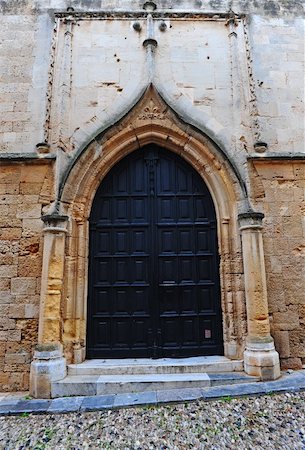 simsearch:400-07257534,k - Close-up Image Of Wooden Ancient Italian Door Stock Photo - Budget Royalty-Free & Subscription, Code: 400-04876821