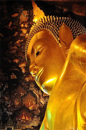 the golden lying buddha in Wat Pho, bangkok thailand Stock Photo - Budget Royalty-Free & Subscription, Code: 400-04871097