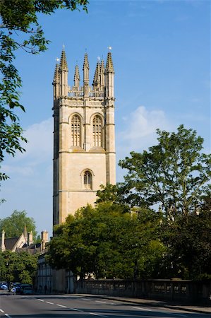 quadrangle - The chapel tower of Magdalen College, Oxford Stock Photo - Budget Royalty-Free & Subscription, Code: 400-04908953