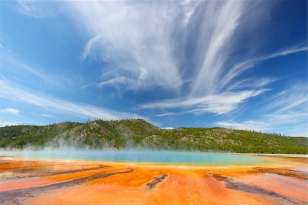 Vivid colors of Grand Prismatic Spring in Yellowstone National Park - USA. Foto de stock - Super Valor sin royalties y Suscripción, Código: 400-04909680