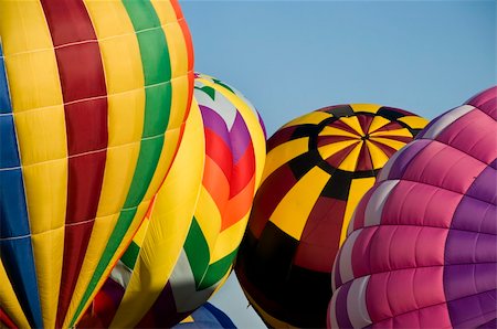 simsearch:400-06642893,k - Several hot-air balloons being inflated Foto de stock - Super Valor sin royalties y Suscripción, Código: 400-04915866
