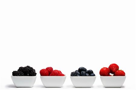 robstark (artist) - row of wild berries in bowls on white background Stock Photo - Budget Royalty-Free & Subscription, Code: 400-04916962