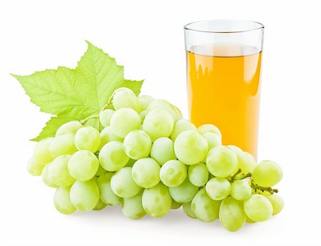 simsearch:400-07096505,k - Juicy grape with leaf and full glass of juice on white background Stock Photo - Budget Royalty-Free & Subscription, Code: 400-04917057