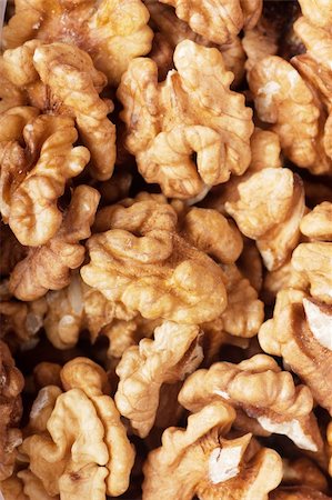 simsearch:400-04833195,k - Closeup view of heap of walnuts Stock Photo - Budget Royalty-Free & Subscription, Code: 400-04912078