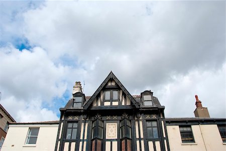 simsearch:400-07054392,k - A Black and White Half Timbered Buildind in a Yorkshire City Photographie de stock - Aubaine LD & Abonnement, Code: 400-04924116
