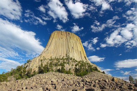 simsearch:400-05705152,k - Devils Tower National Monument rises prominently from the landscape of northeastern Wyoming. Stock Photo - Budget Royalty-Free & Subscription, Code: 400-04925108