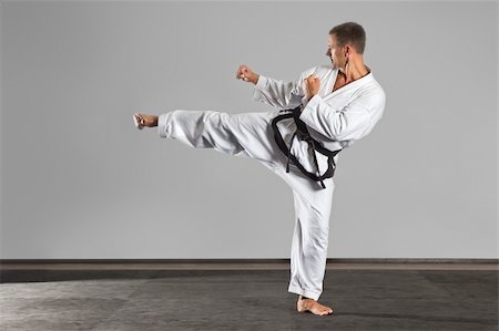 simsearch:400-05908874,k - An image of a martial arts master Stock Photo - Budget Royalty-Free & Subscription, Code: 400-04925895