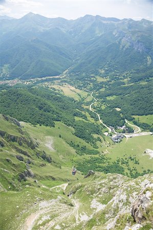 simsearch:400-04636750,k - Picos de Europa mountains in Fuente De village Cantabria Spain Stock Photo - Budget Royalty-Free & Subscription, Code: 400-04922929
