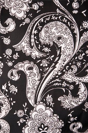Close-up of black and white vintage fabric with flowers and paisley printed on polyester. Photographie de stock - Aubaine LD & Abonnement, Code: 400-04956263