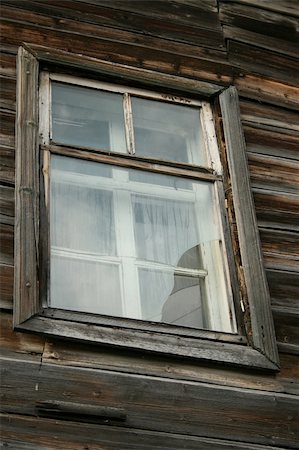 simsearch:400-08074733,k - A old window on wood wall. Close-up. Stock Photo - Budget Royalty-Free & Subscription, Code: 400-04962767