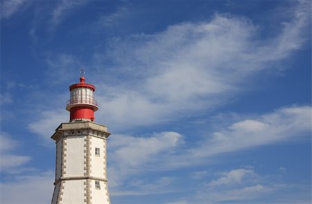 simsearch:400-04272525,k - Lighthouse on the portuguese coastline with a beautiful blue sky Stock Photo - Budget Royalty-Free & Subscription, Code: 400-04994199