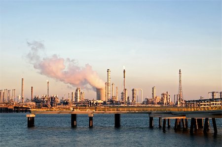 chemical industries and harbour by evening light Stock Photo - Budget Royalty-Free & Subscription, Code: 400-04999970