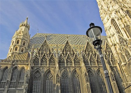 simsearch:400-07771401,k - St. Stephen's Cathedral, Vienna, Austria. Photographie de stock - Aubaine LD & Abonnement, Code: 400-04991446