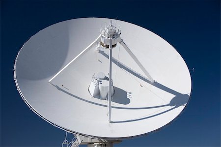 Very Large Array radio telescope parabolic dish Stock Photo - Budget Royalty-Free & Subscription, Code: 400-05003734