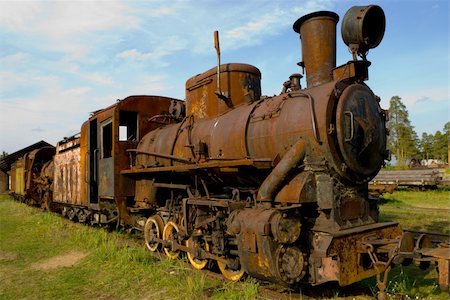 simsearch:400-04992228,k - Old Rusty steamtrain Foto de stock - Super Valor sin royalties y Suscripción, Código: 400-05014257