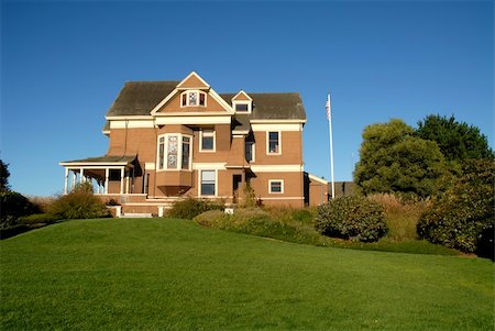 House on a hill, Fort Bragg, California Photographie de stock - Aubaine LD & Abonnement, Code: 400-05017816