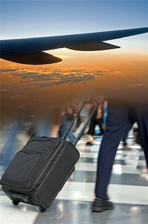 Ready-to-use Travel and Airport themed montage of images Photographie de stock - Aubaine LD & Abonnement, Code: 400-05022507