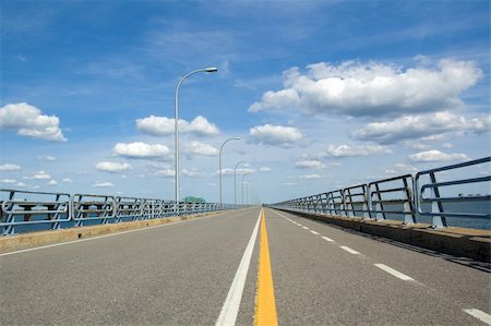 ramps on the road - A bicycle lane on a very long bridge Stock Photo - Budget Royalty-Free & Subscription, Code: 400-05065432