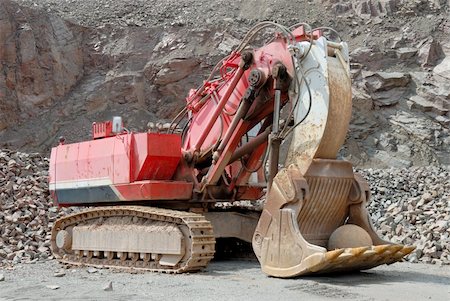 simsearch:400-04274028,k - Excavator in a stone pit Stock Photo - Budget Royalty-Free & Subscription, Code: 400-05069029