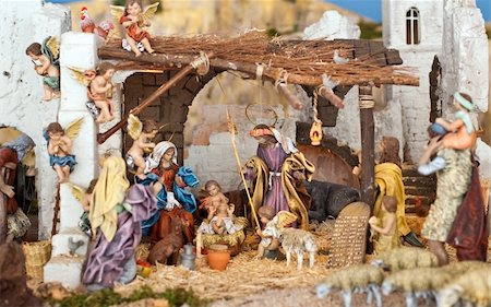 simsearch:400-05670979,k - Nativity scene from figurine crib with focus on Mary and baby Jesus. Foto de stock - Super Valor sin royalties y Suscripción, Código: 400-05085875