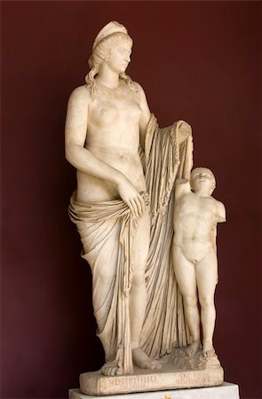 Antique statue of goddes Venus in Vatican Stock Photo - Budget Royalty-Free & Subscription, Code: 400-05080701