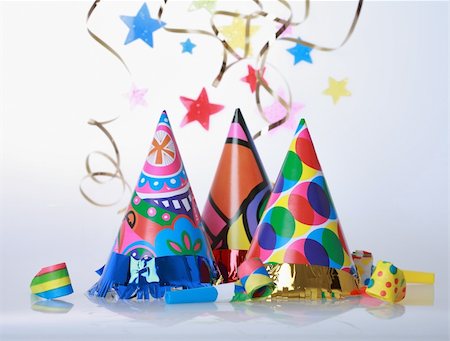 simsearch:400-04664354,k - Party accessories for New Year Eve, birthday party or carnival Foto de stock - Super Valor sin royalties y Suscripción, Código: 400-05091224