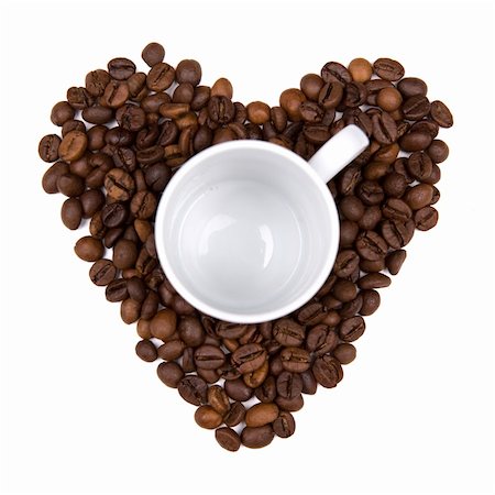 simsearch:400-07305144,k - coffee bean heart made background with cup in the middle. isolated on white background. landscape orientation. Stock Photo - Budget Royalty-Free & Subscription, Code: 400-05115925