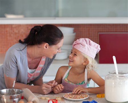 Potrait of mother and Daugther in Kitchen Stock Photo - Budget Royalty-Free & Subscription, Code: 400-05126761