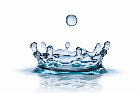 simsearch:400-05275951,k - Isolated shot of water splashing Stock Photo - Budget Royalty-Free & Subscription, Code: 400-05128115