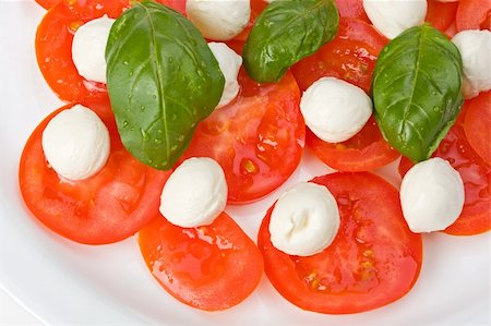 simsearch:700-01099893,k - tomatoes, mozzarella and basil: insalada caprese Stock Photo - Budget Royalty-Free & Subscription, Code: 400-05138329