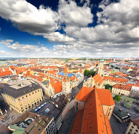 simsearch:400-07309915,k - The aerial view of Munich city center from the tower of the Peterskirche Stock Photo - Budget Royalty-Free & Subscription, Code: 400-05142354