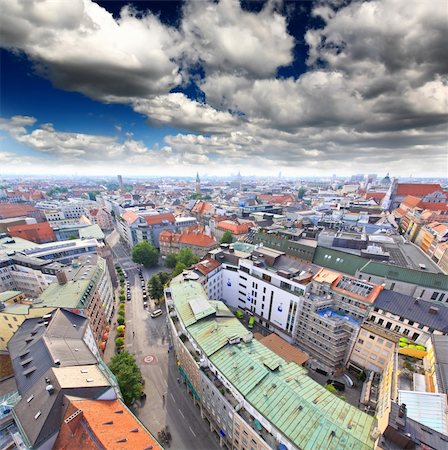 simsearch:400-07309915,k - The aerial view of Munich city center from the tower of the Peterskirche Stock Photo - Budget Royalty-Free & Subscription, Code: 400-05142357