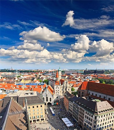 simsearch:400-07309915,k - The aerial view of Munich city center from the tower of the Peterskirche Stock Photo - Budget Royalty-Free & Subscription, Code: 400-05142514