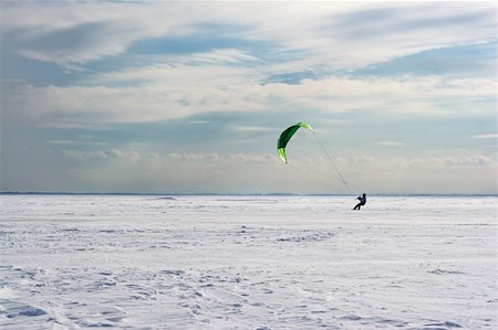 sky in kite alone pic - Green Sail on a cloudy day Stock Photo - Budget Royalty-Free & Subscription, Code: 400-05158663