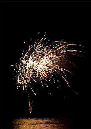 simsearch:400-04882938,k - colorful fireworks display with reflection in water Stock Photo - Budget Royalty-Free & Subscription, Code: 400-05159328