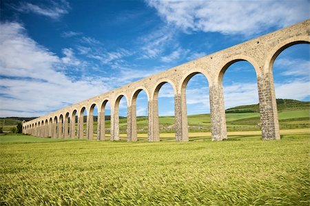 simsearch:400-04712086,k - roman aqueduct at pamplona city in navarra spain Stock Photo - Budget Royalty-Free & Subscription, Code: 400-05168330