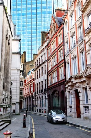 Old and new buildings in city of London Photographie de stock - Aubaine LD & Abonnement, Code: 400-05174389