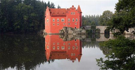 The red water chateau in the the Czech republic - Cervena Lhota Stock Photo - Budget Royalty-Free & Subscription, Code: 400-05170235